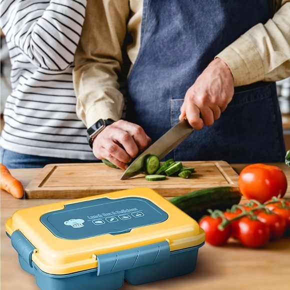 Other - Fareha Yellow and Blue Lunch Box💛💙